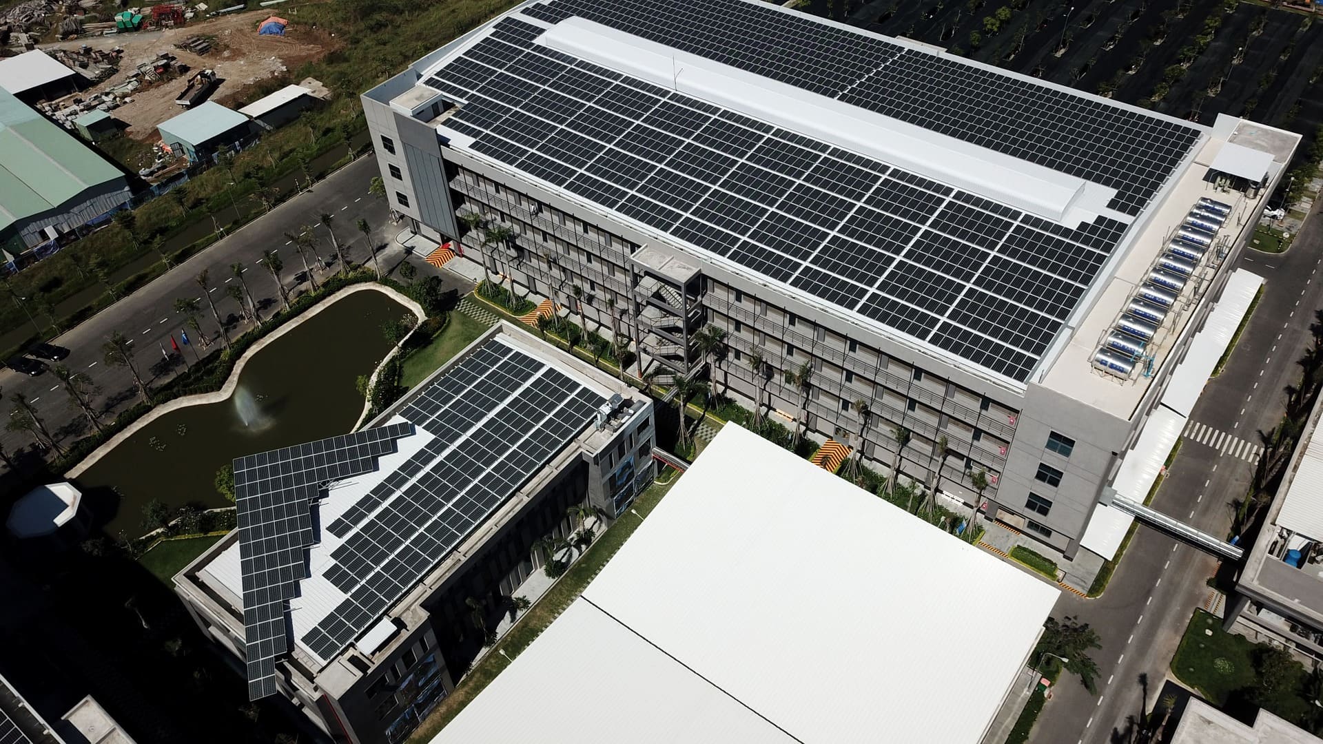 May Việt Tiến đạt doanh thu hơn 18.500 tỷ đồng, lợi nhuận tăng 14%, thưởng Tết 23 triệu đồng - Ảnh 5