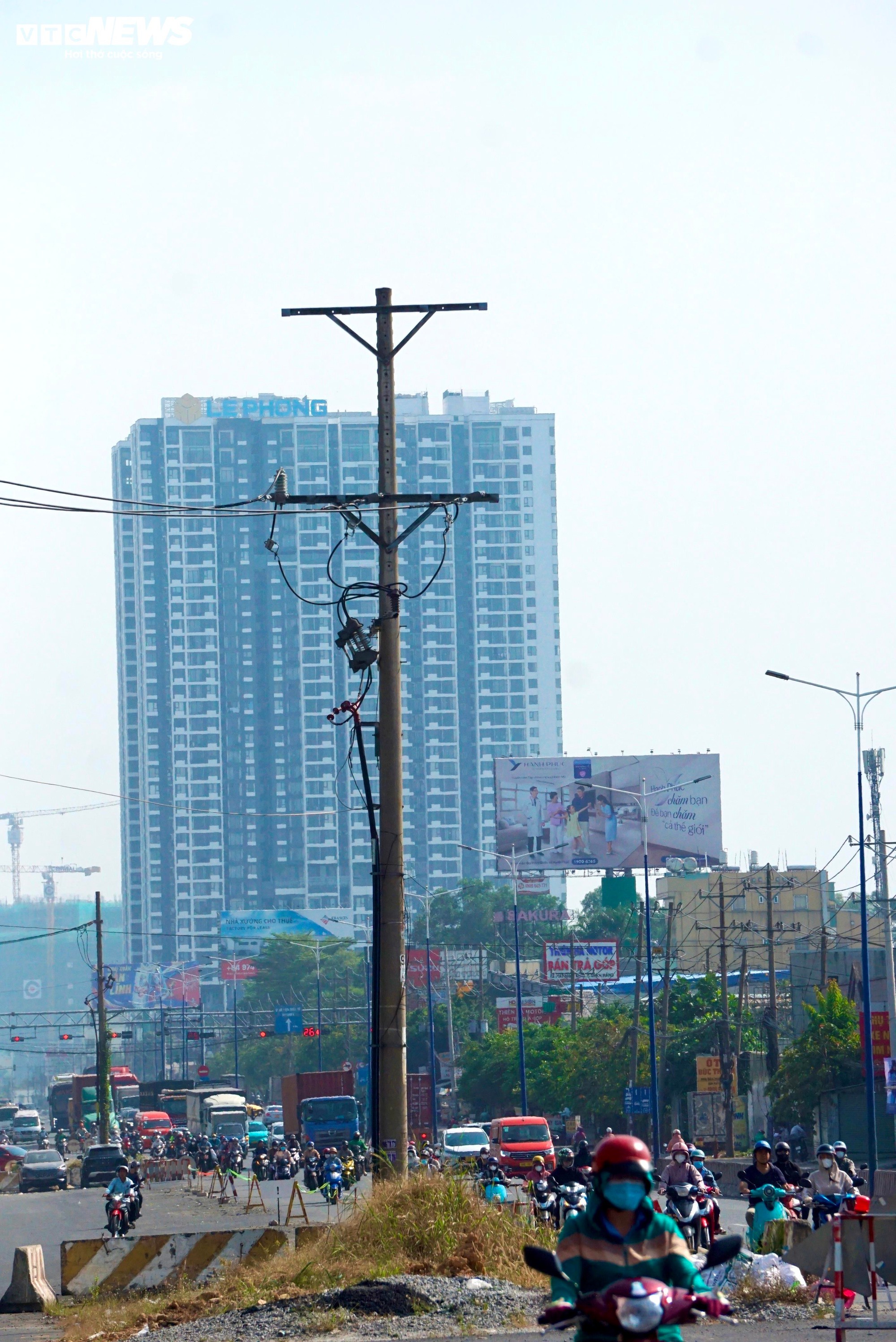 Diện mạo dự án mở rộng Quốc lộ 13 đoạn qua Bình Dương cũ sau 4 năm thi công - Ảnh 15