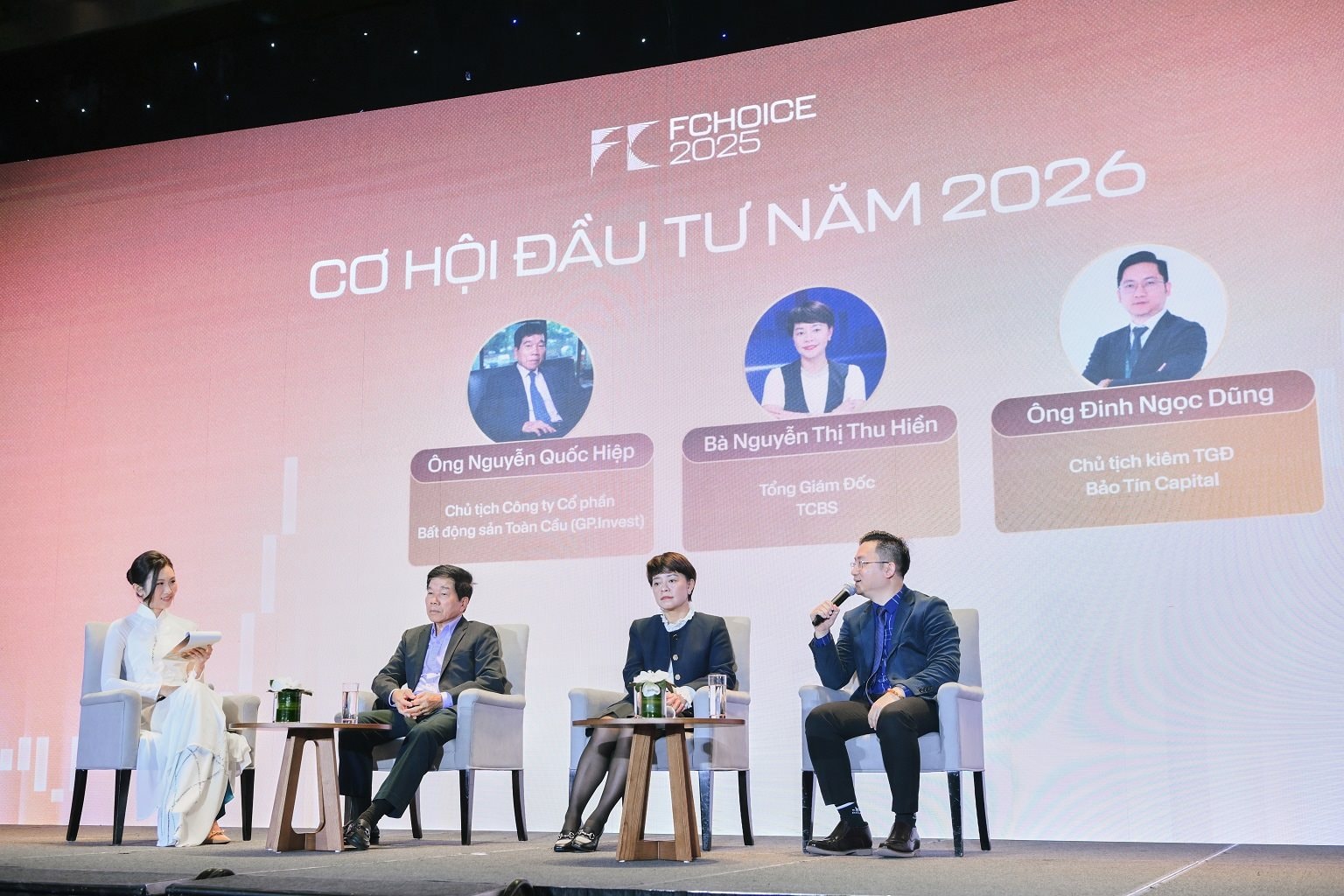 "Theo đánh giá thận trọng, lượng vàng trong dân hiện nay có thể lên tới khoảng 500 tấn" - Ảnh 2