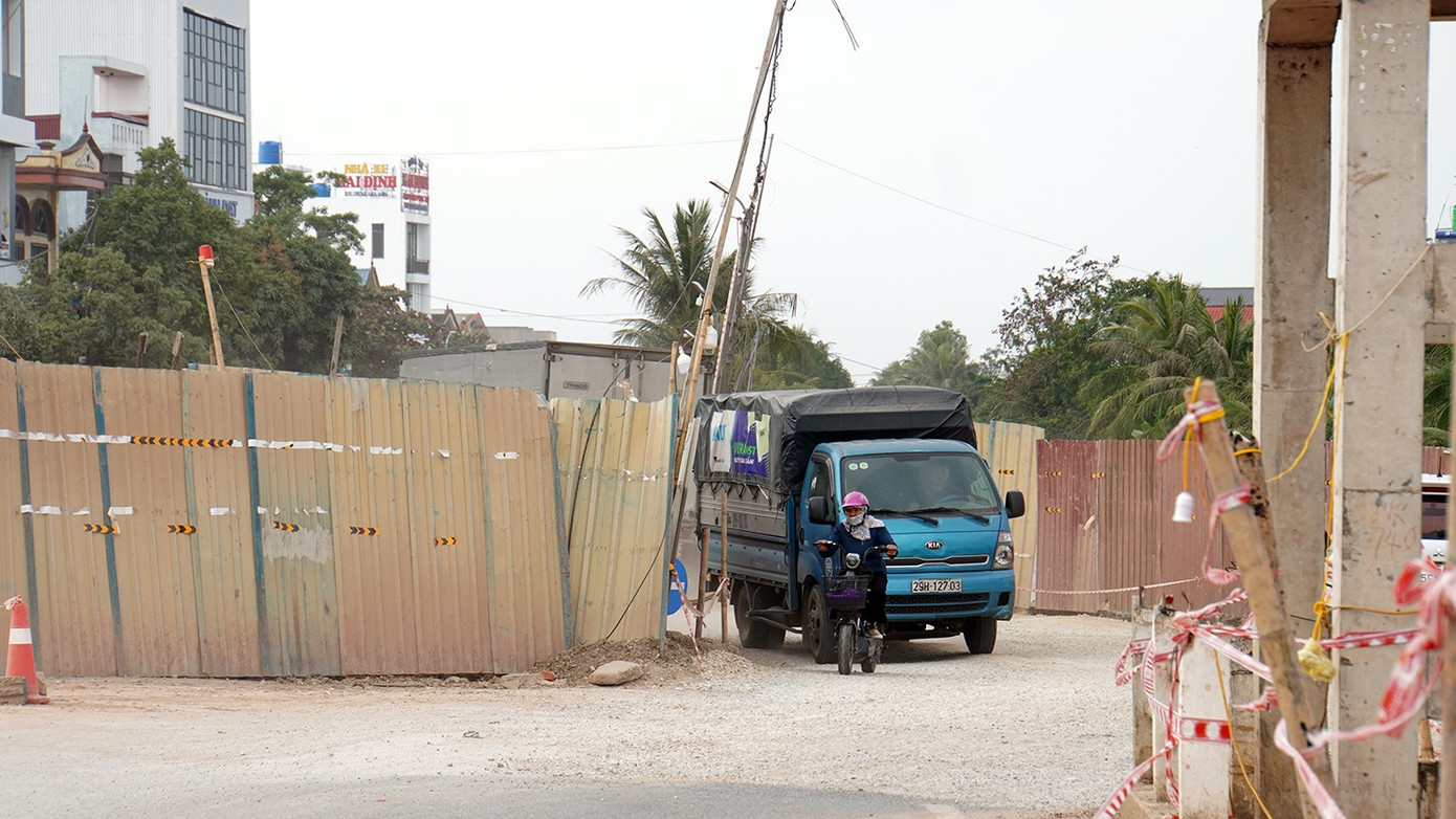 Xuyên Tết thi công dự án kết nối các khu công nghiệp ở Hải Phòng - Ảnh 11