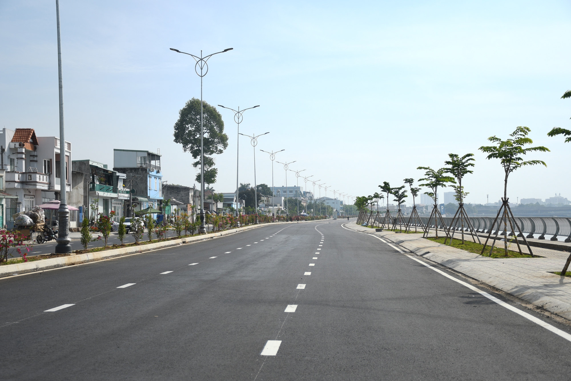 Hình ảnh đường ven sông Đồng Nai qua “nhà lầu ông Phủ" trước ngày thông xe - Ảnh 7