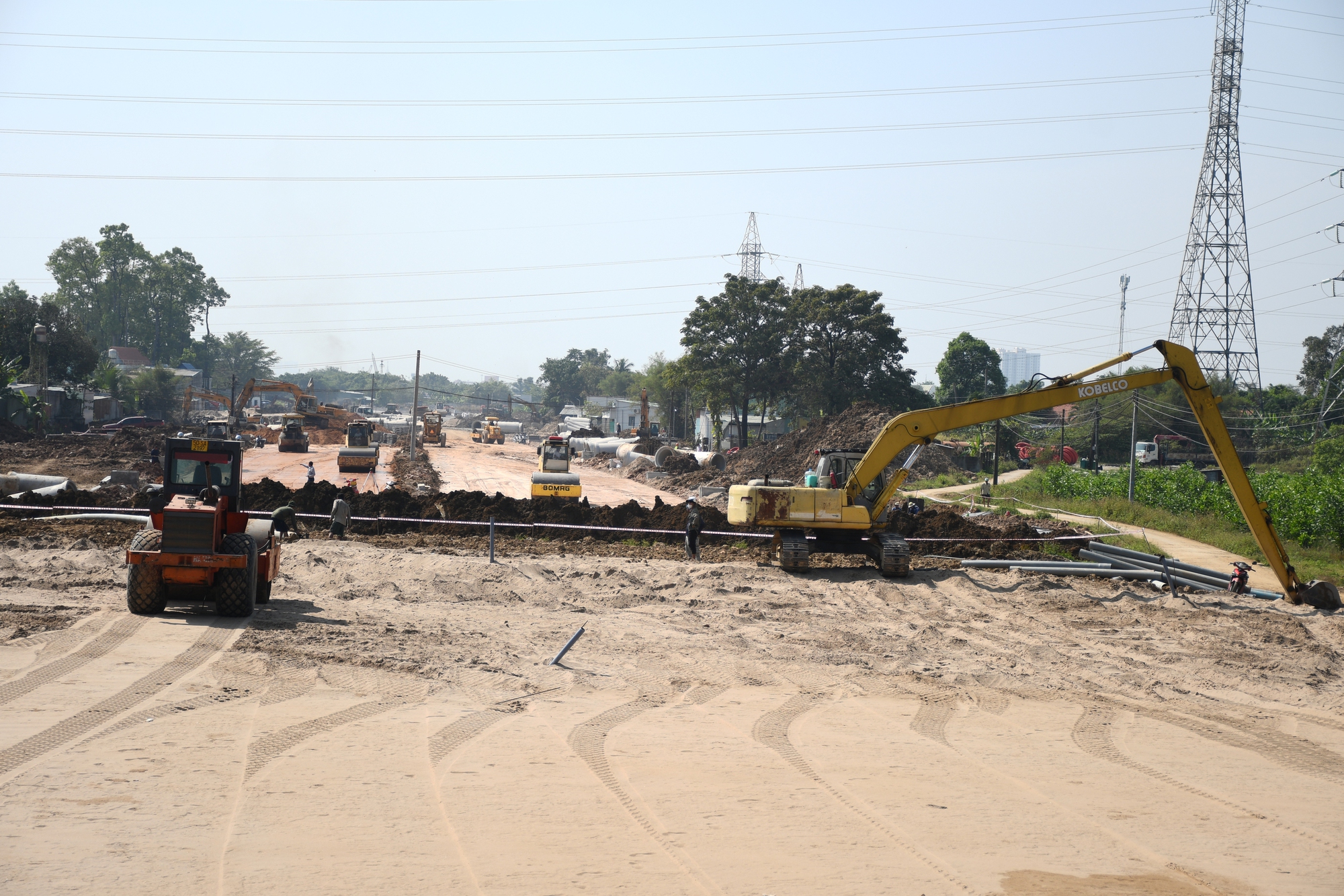 Hình ảnh tuyến đường trục trung tâm qua siêu phường ở Đồng Nai sắp thông xe - Ảnh 9