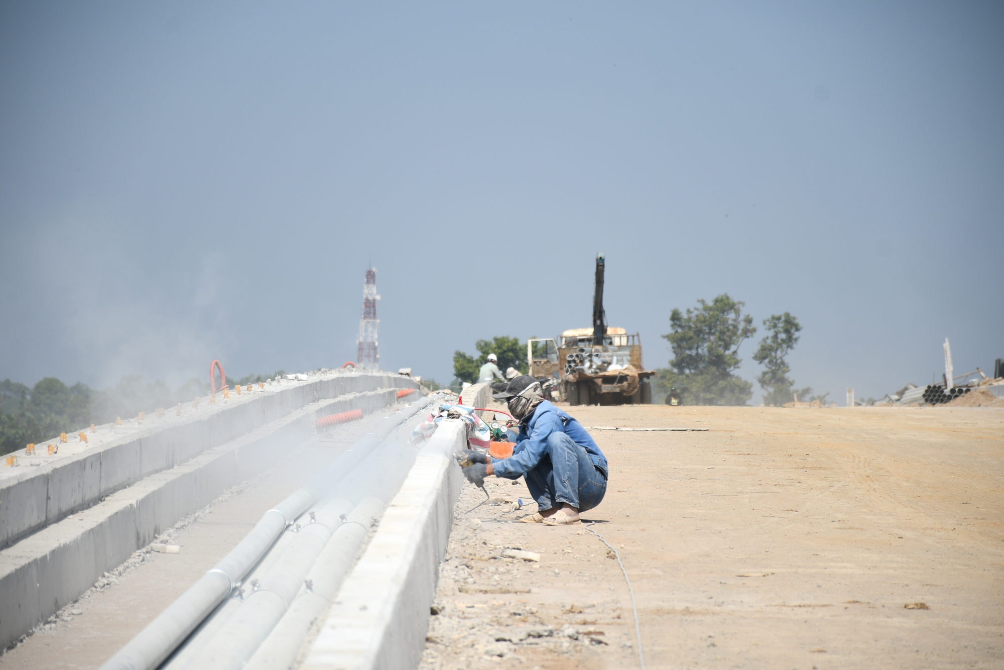 Hình ảnh tuyến đường trục trung tâm qua siêu phường ở Đồng Nai sắp thông xe - Ảnh 16