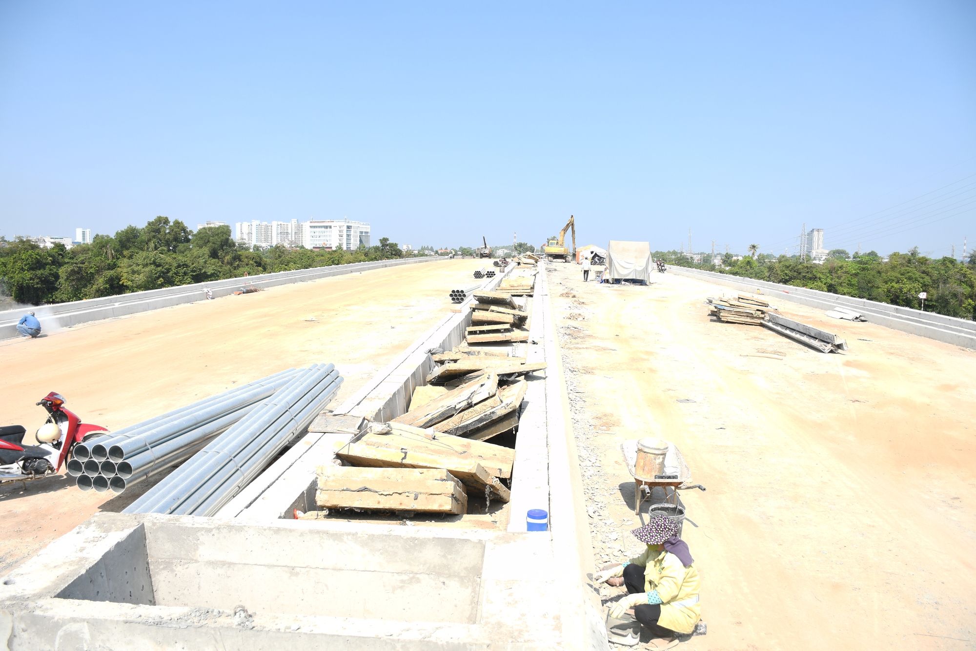 Hình ảnh tuyến đường trục trung tâm qua siêu phường ở Đồng Nai sắp thông xe - Ảnh 17