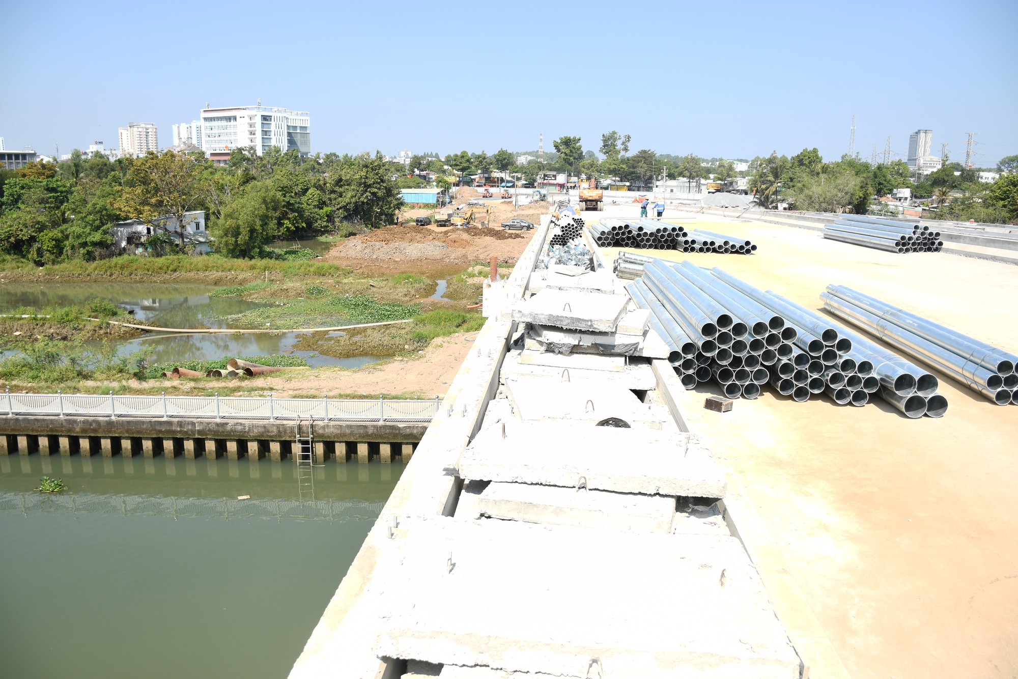 Hình ảnh tuyến đường trục trung tâm qua siêu phường ở Đồng Nai sắp thông xe - Ảnh 20