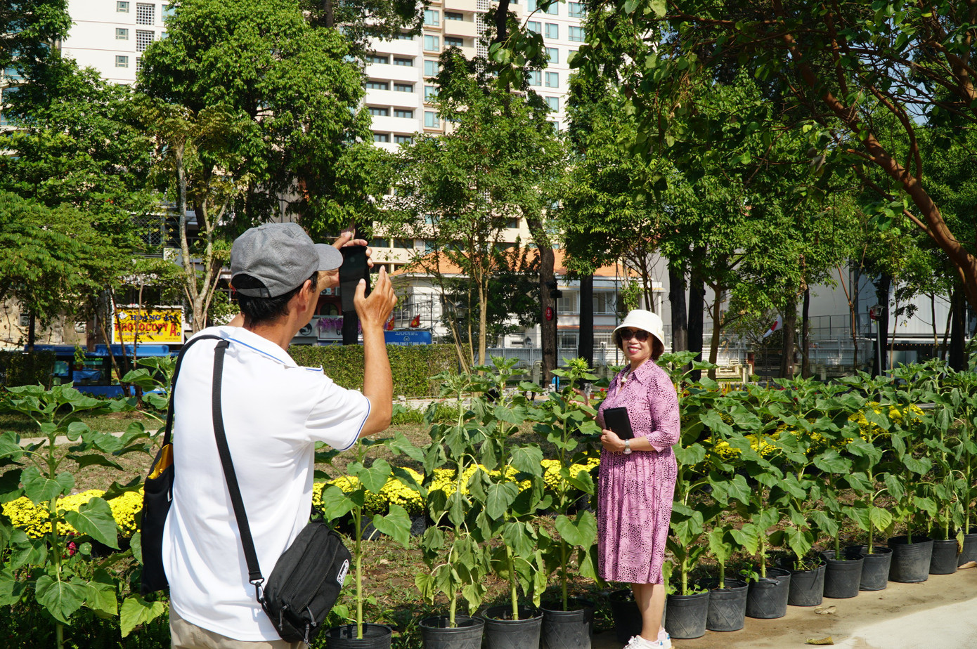 'Đất vàng' bỏ hoang giữa trung tâm TPHCM thành công viên đông vui dịp Tết - Ảnh 9
