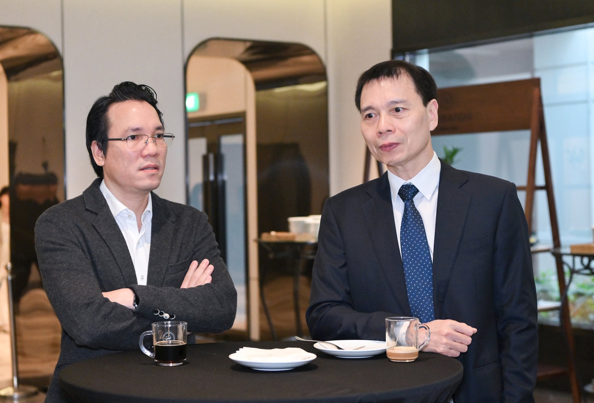 Dàn "khách VIP" tham dự Lễ vinh danh FChoice 2025 và "hiến kế" nắm bắt cơ hội đầu tư trong năm 2026 - Ảnh 8