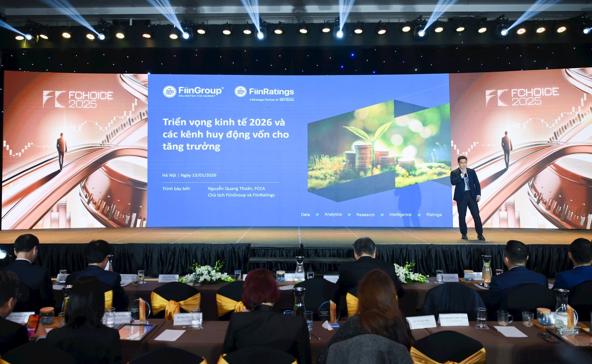 Chưa bao giờ chứng khoán Việt Nam làm được điều này - Ảnh 2