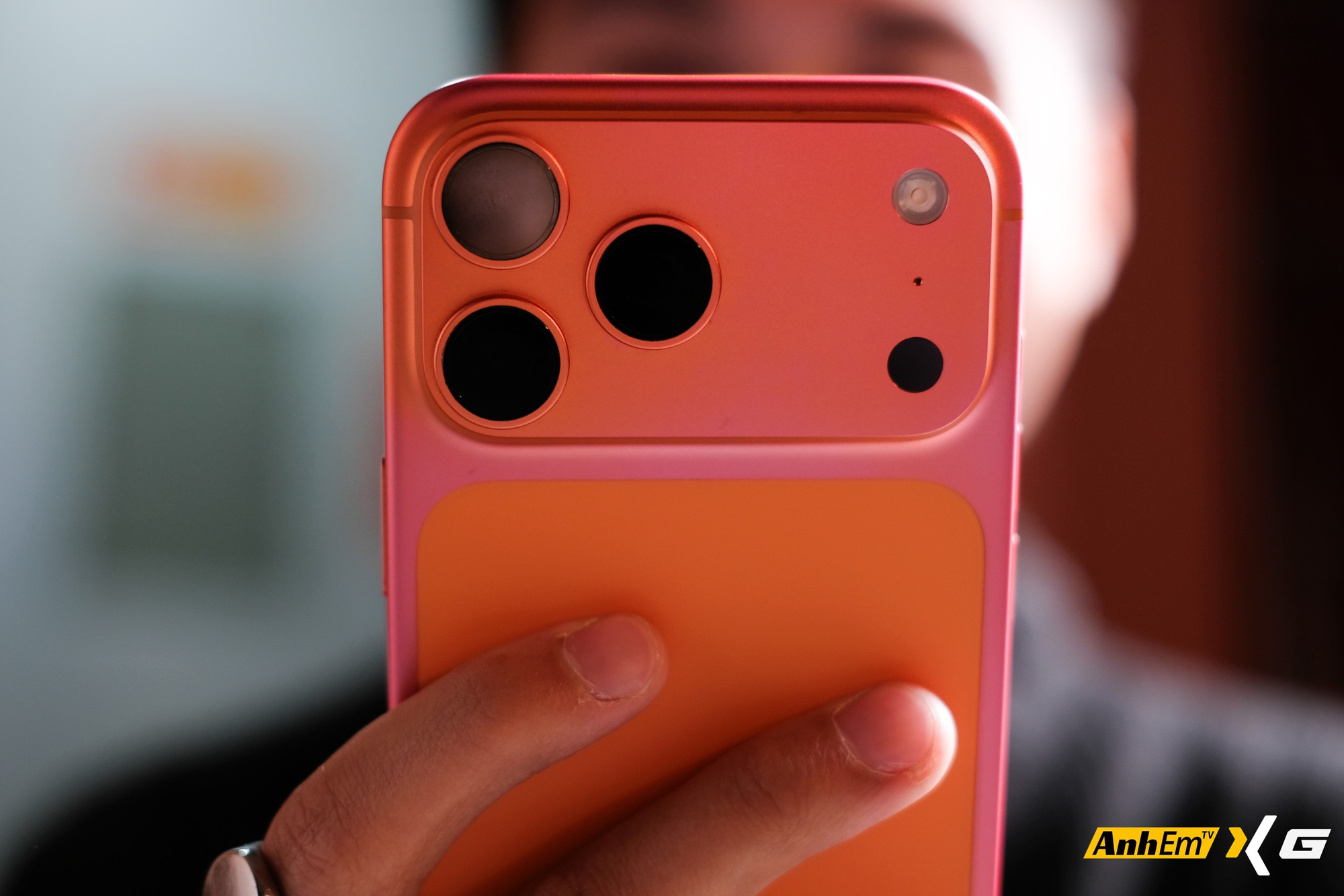 Tưởng chỉ là "đồn trên mạng", iPhone 17 Pro Max "đổi màu" từ Cam sang Hồng nay đã xuất hiện tại Việt Nam - Ảnh 11