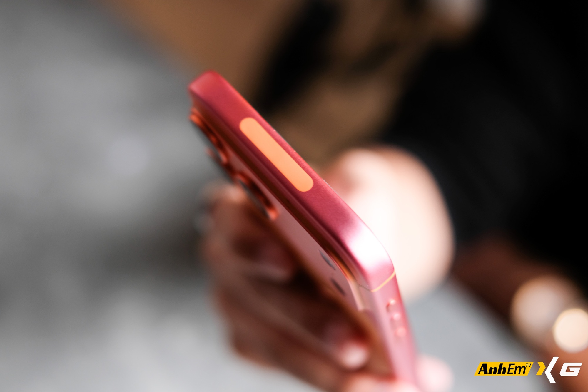 Tưởng chỉ là "đồn trên mạng", iPhone 17 Pro Max "đổi màu" từ Cam sang Hồng nay đã xuất hiện tại Việt Nam - Ảnh 5