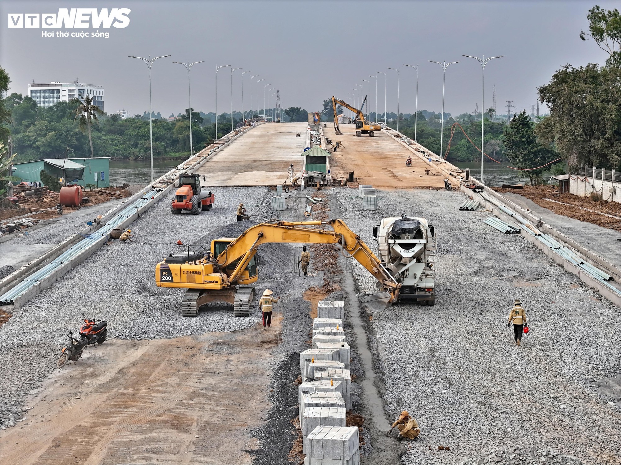 Tấp nập thi công dự án 1.500 tỷ đồng qua 'siêu phường' ở Đồng Nai - Ảnh 6