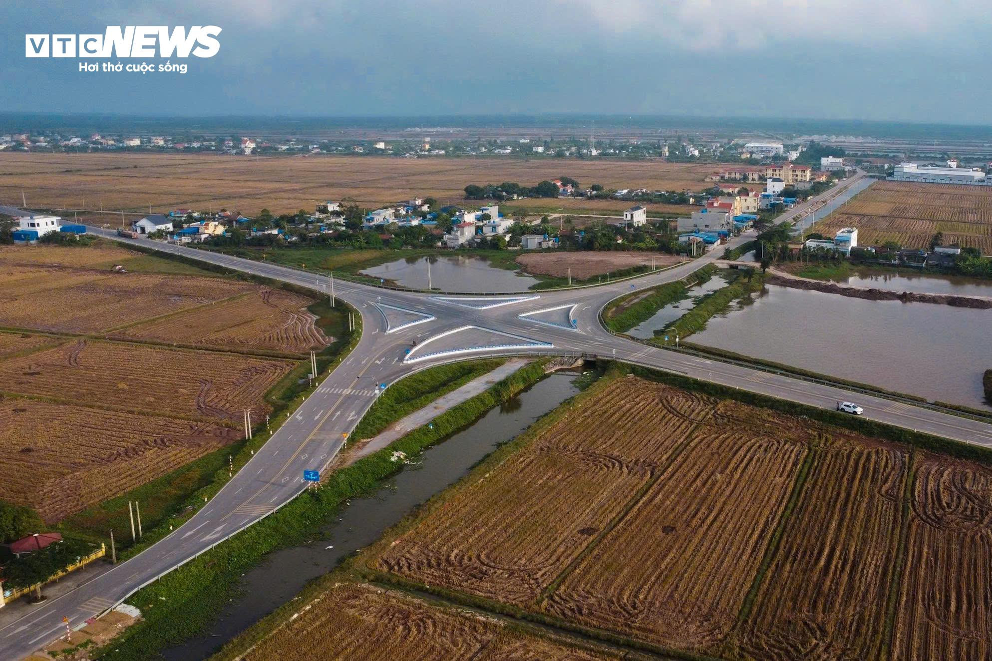 Chuỗi dự án giao thông nghìn tỷ tạo trục kết nối liên vùng ven biển Ninh Bình - Ảnh 6