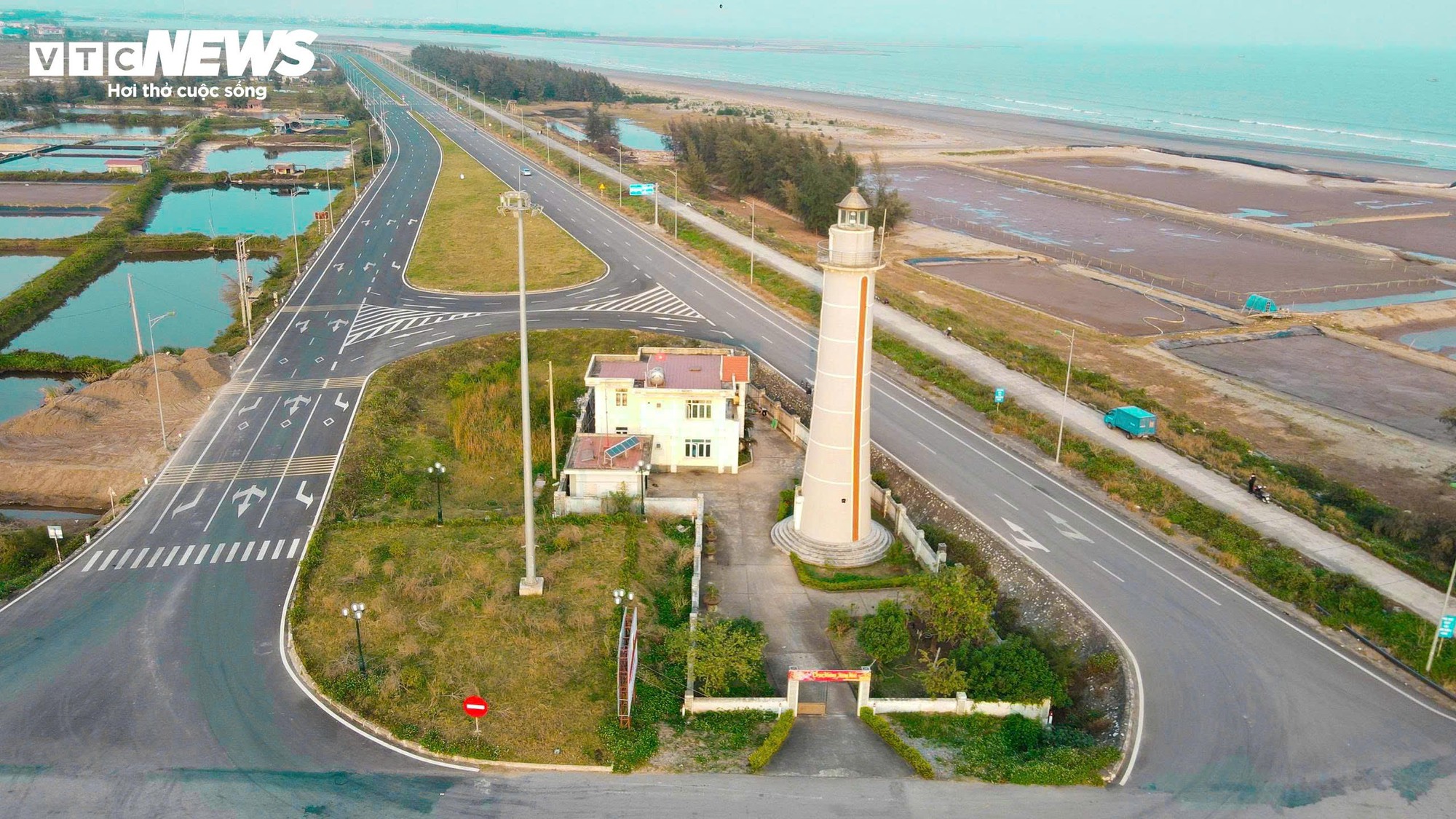 Chuỗi dự án giao thông nghìn tỷ tạo trục kết nối liên vùng ven biển Ninh Bình - Ảnh 7