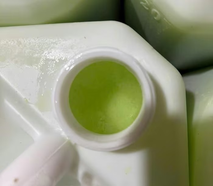 Sau vụ pate Cột Đèn Hải Phòng, tiếp tục phát hiện và thu giữ lô rượu cốm không hóa đơn chứng từ - Ảnh 3