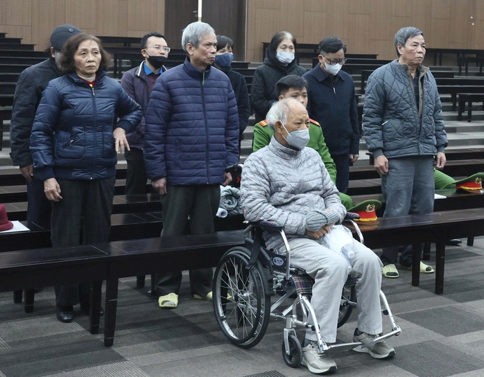 Cựu Tổng giám đốc VICEM Nguyễn Ngọc Anh bị đề nghị 15-17 năm tù - Ảnh 1