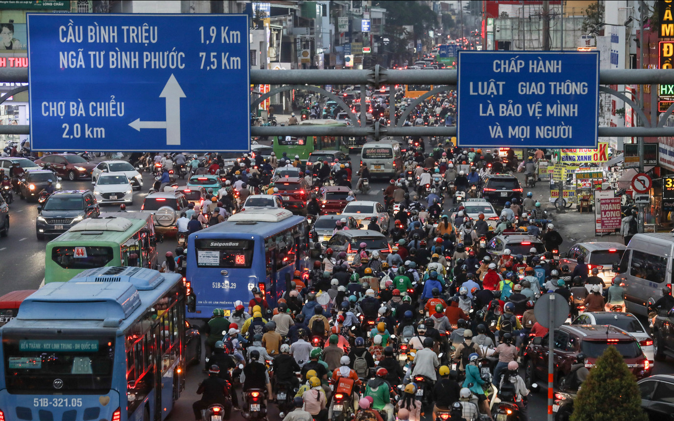 Một ông lớn hạ tầng muốn làm dự án hơn 486.000 tỷ đồng để “giải cứu” kẹt xe tại cửa ngõ phía Đông thành phố đông dân nhất cả nước - Ảnh 1