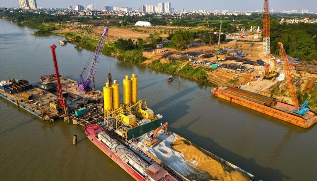 DN thi công cầu Bãi Cháy với công nghệ phức tạp, chưa từng có ở Việt Nam trúng thi công cầu vượt sông Hồng, nối khu phố cổ với Long Biên - Ảnh 2