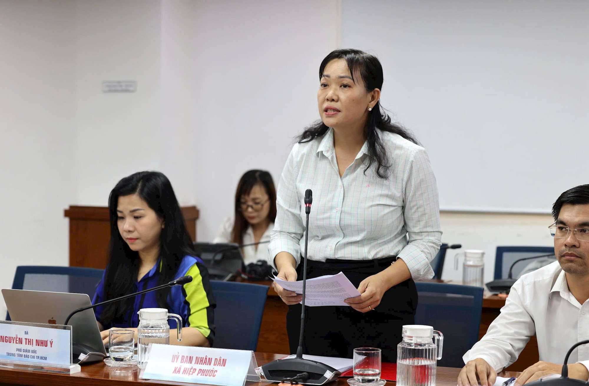 Vụ Sago Food nghi đưa thịt hết hạn vào trường học: Công ty buôn xăng dầu bất ngờ "bẻ lái" sang nấu suất ăn học đường chỉ sau 5 tháng - Ảnh 2