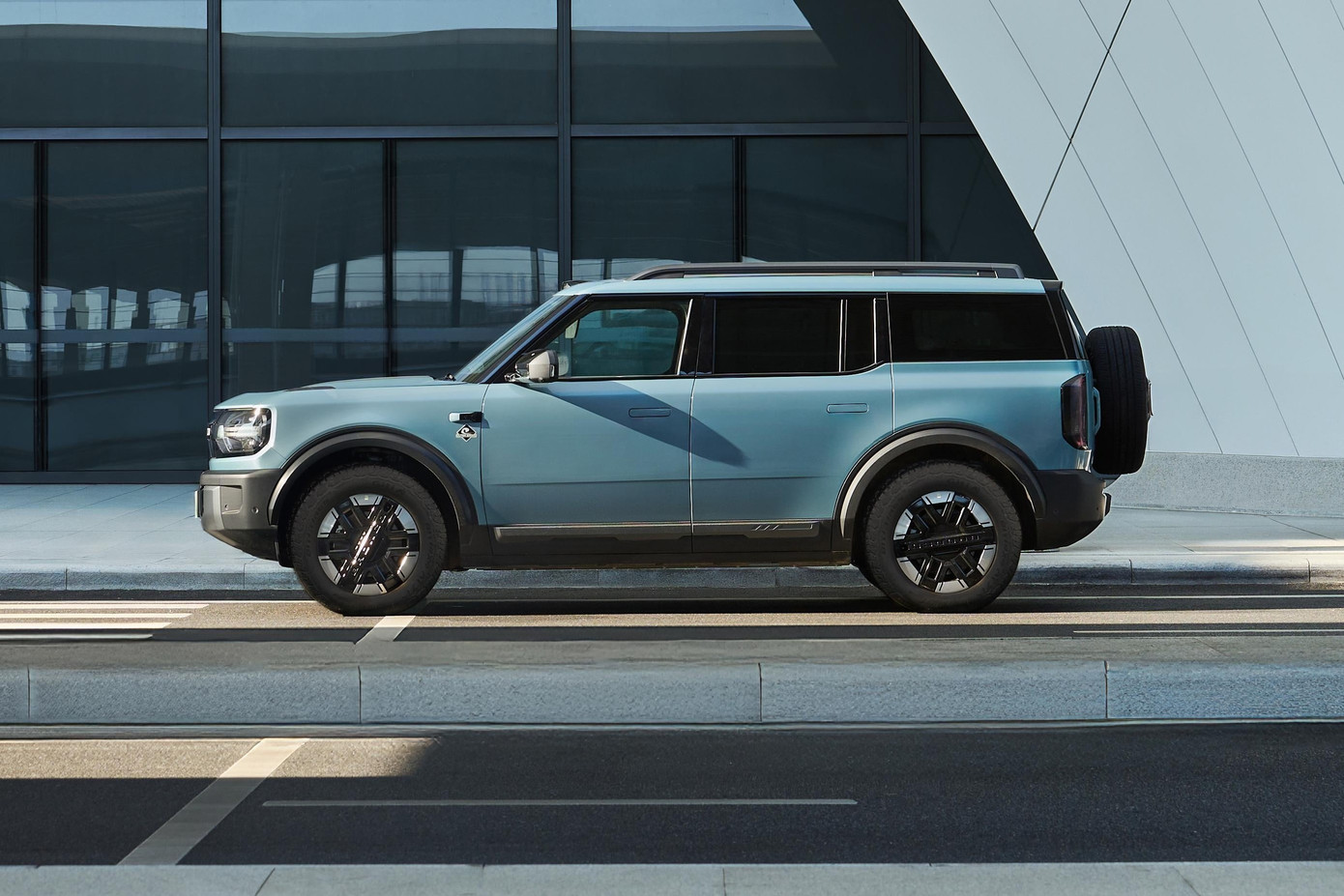 Hé lộ SUV mới của Ford đăng ký tại Việt Nam - Ảnh 3