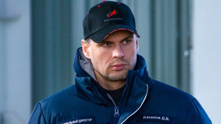 Nga chuẩn bị phóng vệ tinh cạnh tranh với Starlink của tỷ phú Musk - Ảnh 1