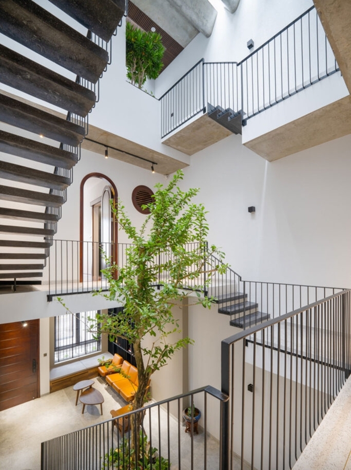 Những mẫu giếng trời độc đáo cho nhà phố - Ảnh 3