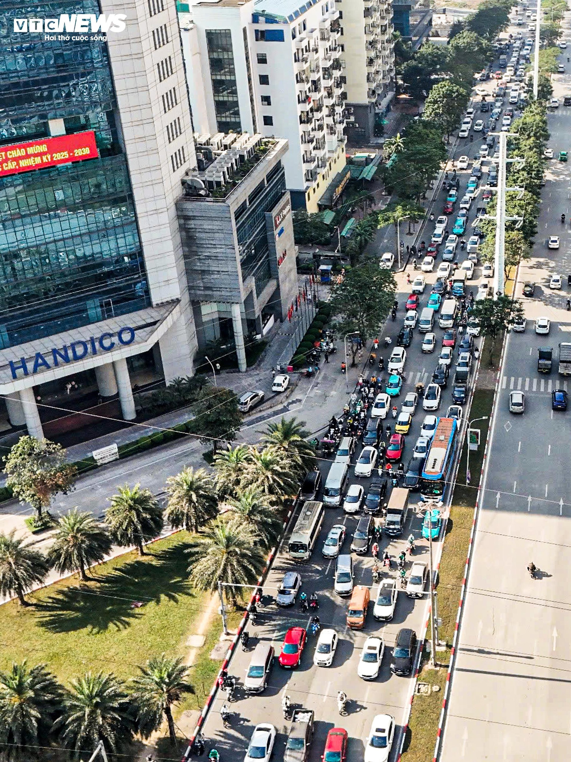 Hiện trạng khu vực dự kiến xây hầm chui 6 làn xe ở phía Tây Hà Nội - Ảnh 9