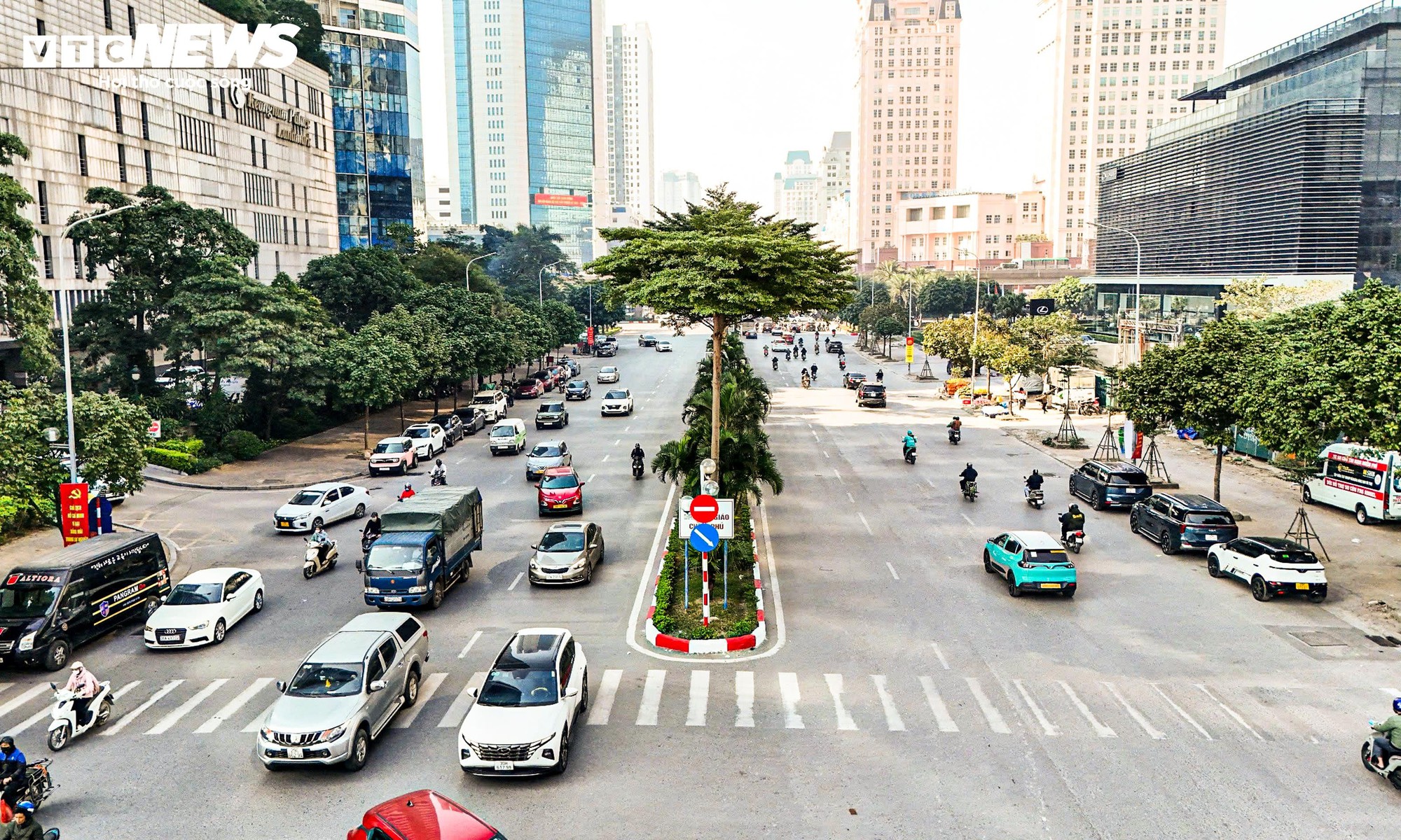 Hiện trạng khu vực dự kiến xây hầm chui 6 làn xe ở phía Tây Hà Nội - Ảnh 11