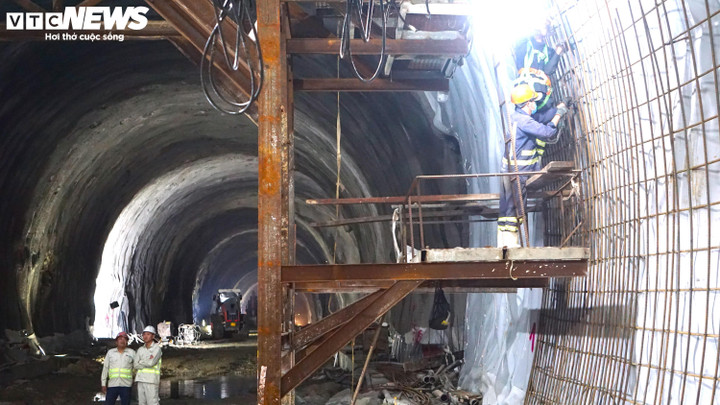 Trên công trường đường hầm dài nhất cao tốc Khánh Hòa – Buôn Ma Thuột - Ảnh 5