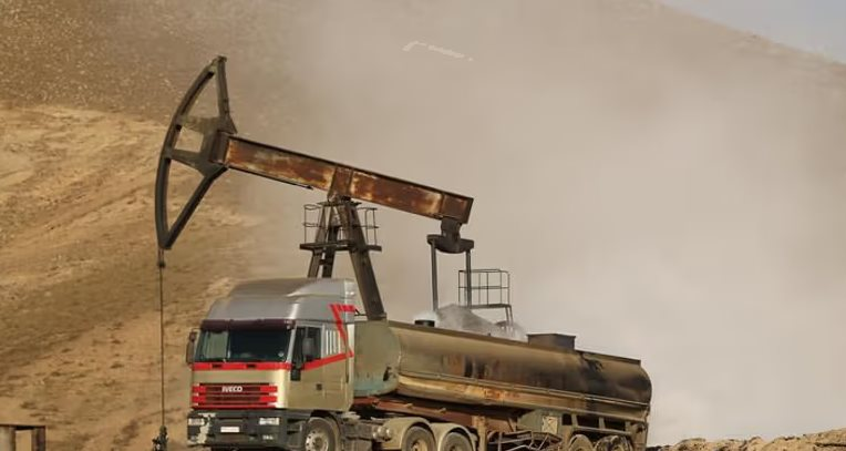 Công nghệ địa chấn vào cuộc, quốc gia 112 triệu dân phát hiện một mỏ dầu ngoài khơi: Mỗi ngày khai thác được hơn 3.000 thùng dầu - Ảnh 1