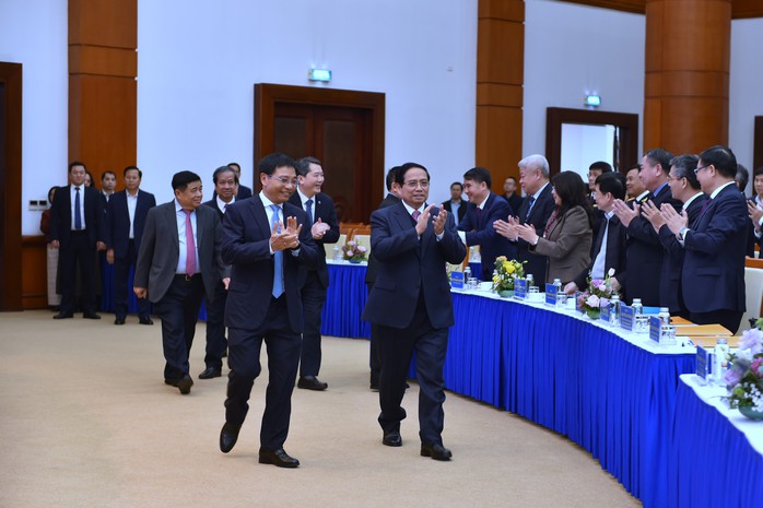 TPHCM sẽ thành lập Tổng công ty đường sắt đô thị - Ảnh 1