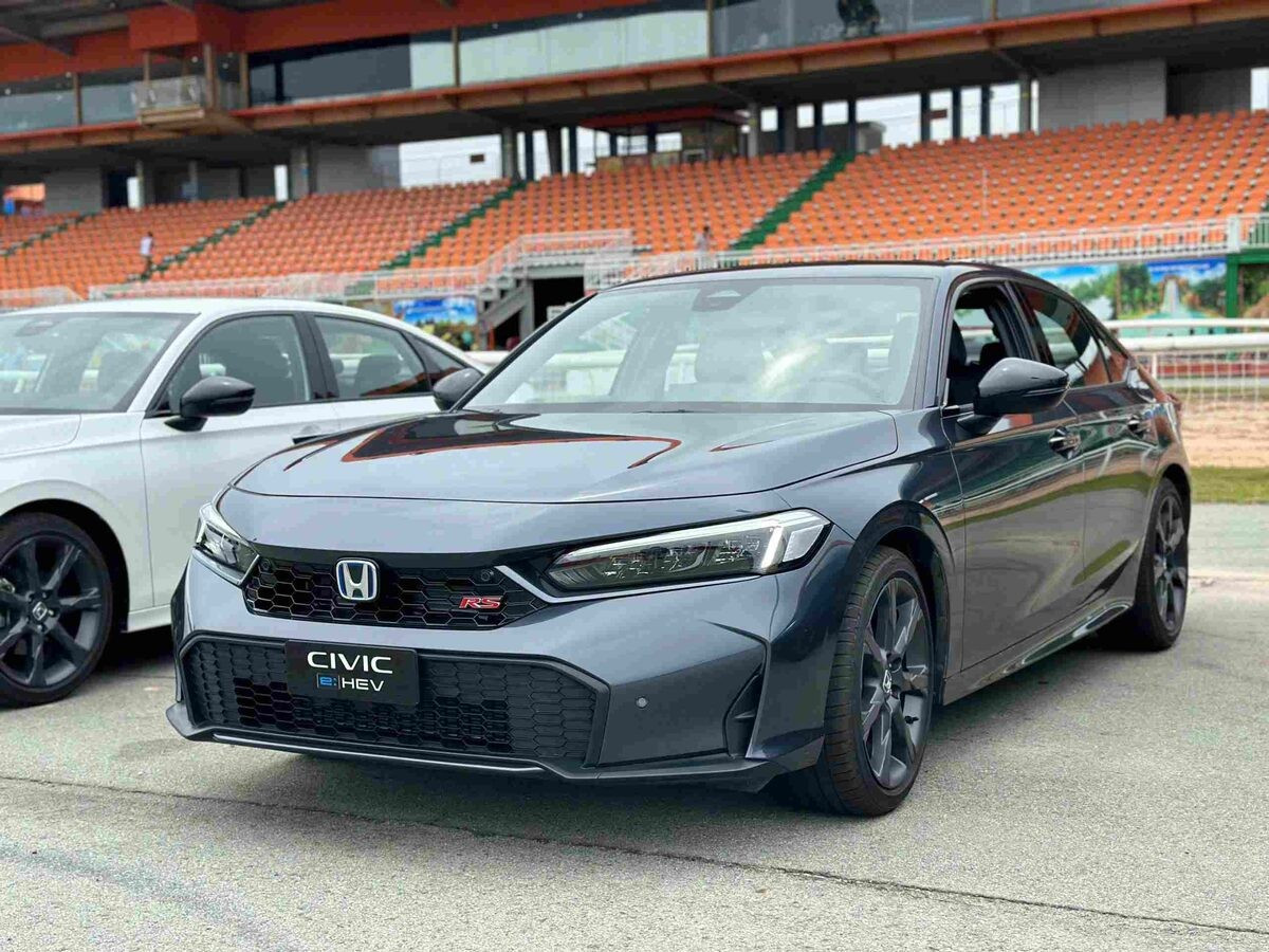 Nguồn cung dư thừa, cuộc đua giảm giá ô tô tiếp tục kéo dài? - Ảnh 2