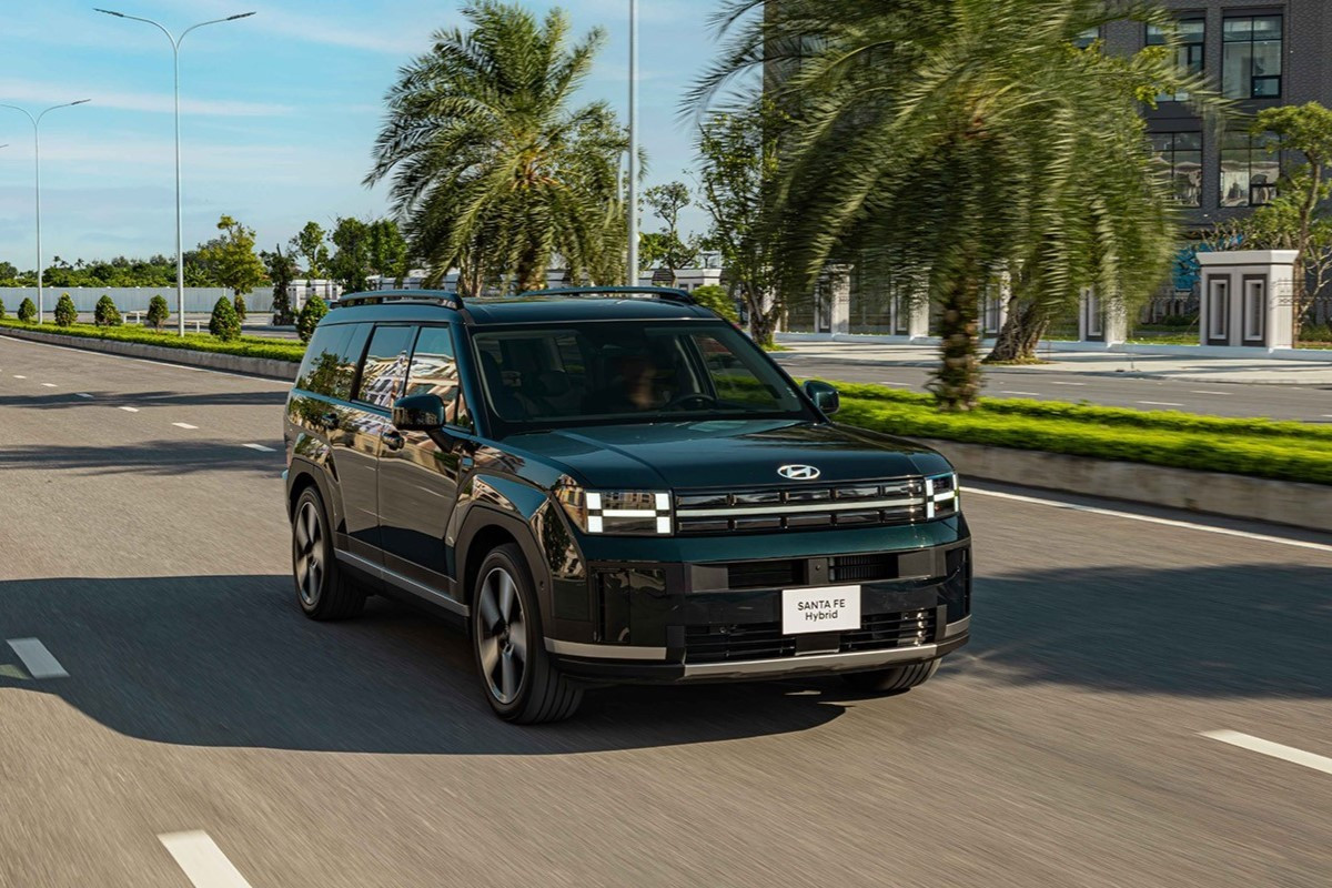 Loạt xe Hàn được giảm giá để kích cầu đầu năm - Ảnh 2