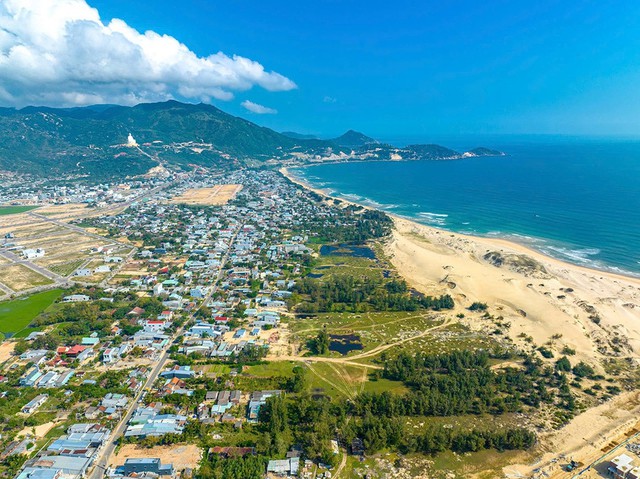 Một doanh nghiệp gỗ âm thầm xây dựng “đế chế” bất động sản, làm loạt dự án nghìn tỷ và từng có liên hệ với đại gia kín tiếng trở về từ Đông Âu - Ảnh 1