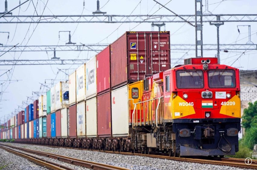 Buồn của nền kinh tế chủ chốt BRICS: Đàm phán hạ thuế với Mỹ chưa xong, thuế trừng phạt 500% đã treo lơ lửng, nguy cơ đóng băng thương mại - Ảnh 1