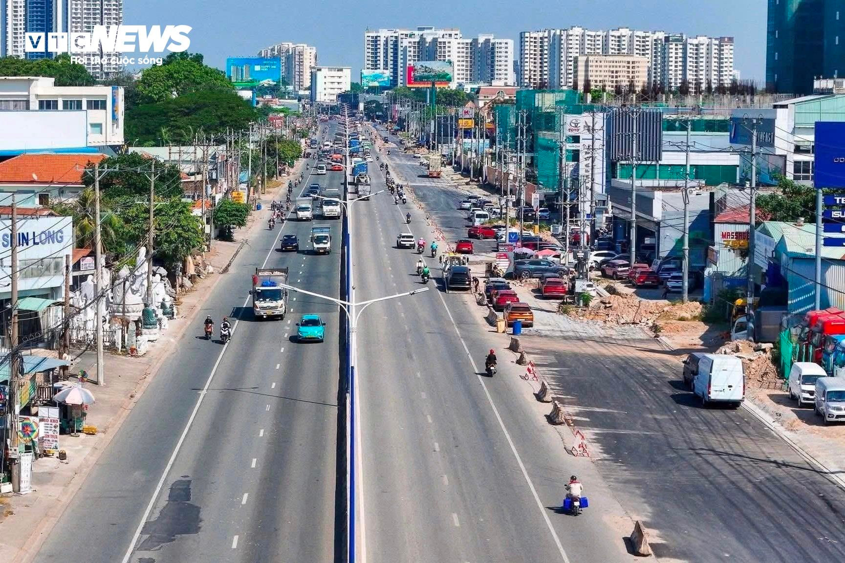 Diện mạo dự án mở rộng Quốc lộ 13 đoạn qua Bình Dương cũ sau 4 năm thi công - Ảnh 22