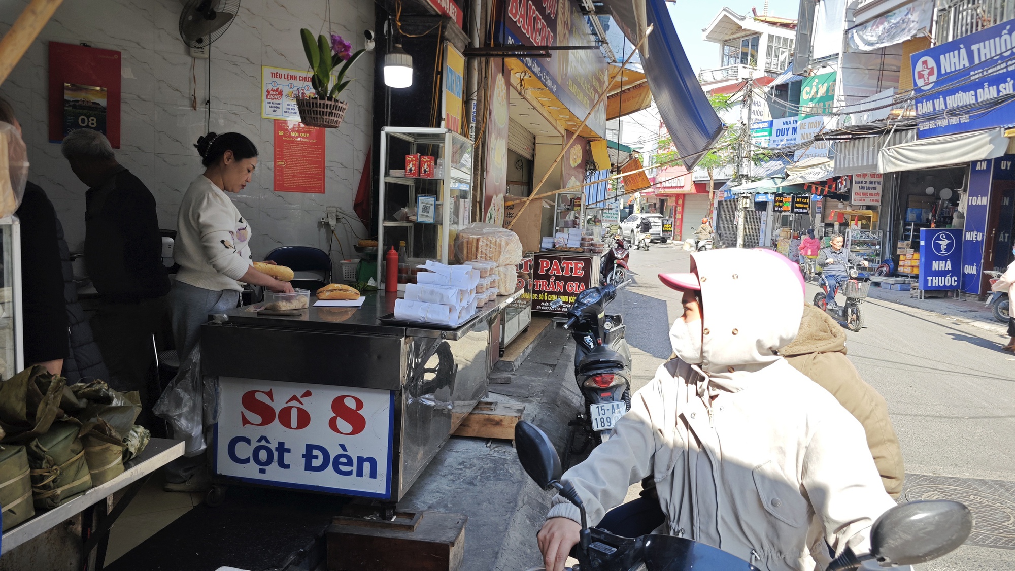 Về Hải Phòng gặp người bán pate truyền thống, lượng khách giảm 60%: “Chúng tôi không có quan hệ gì với pate Cột Đèn kia” - Ảnh 13