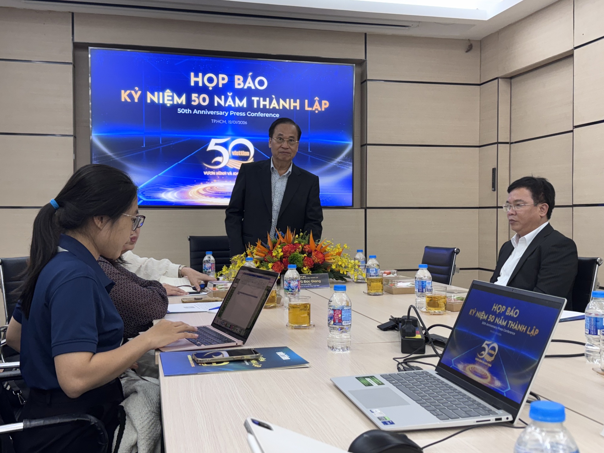 Bước tiến bất ngờ của ngành dệt may Việt Nam - Ảnh 1