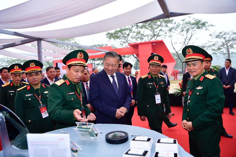 Tổng Bí thư, Thủ tướng Chính phủ dự lễ khởi công nhà máy chế tạo chip bán dẫn đầu tiên tại Việt Nam - Ảnh 2