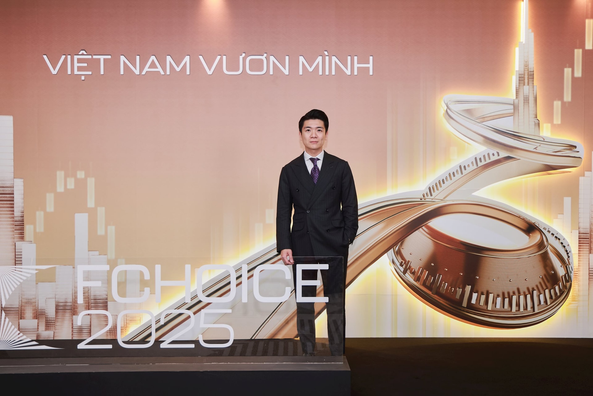 Dàn "khách VIP" tham dự Lễ vinh danh FChoice 2025 và "hiến kế" nắm bắt cơ hội đầu tư trong năm 2026 - Ảnh 15