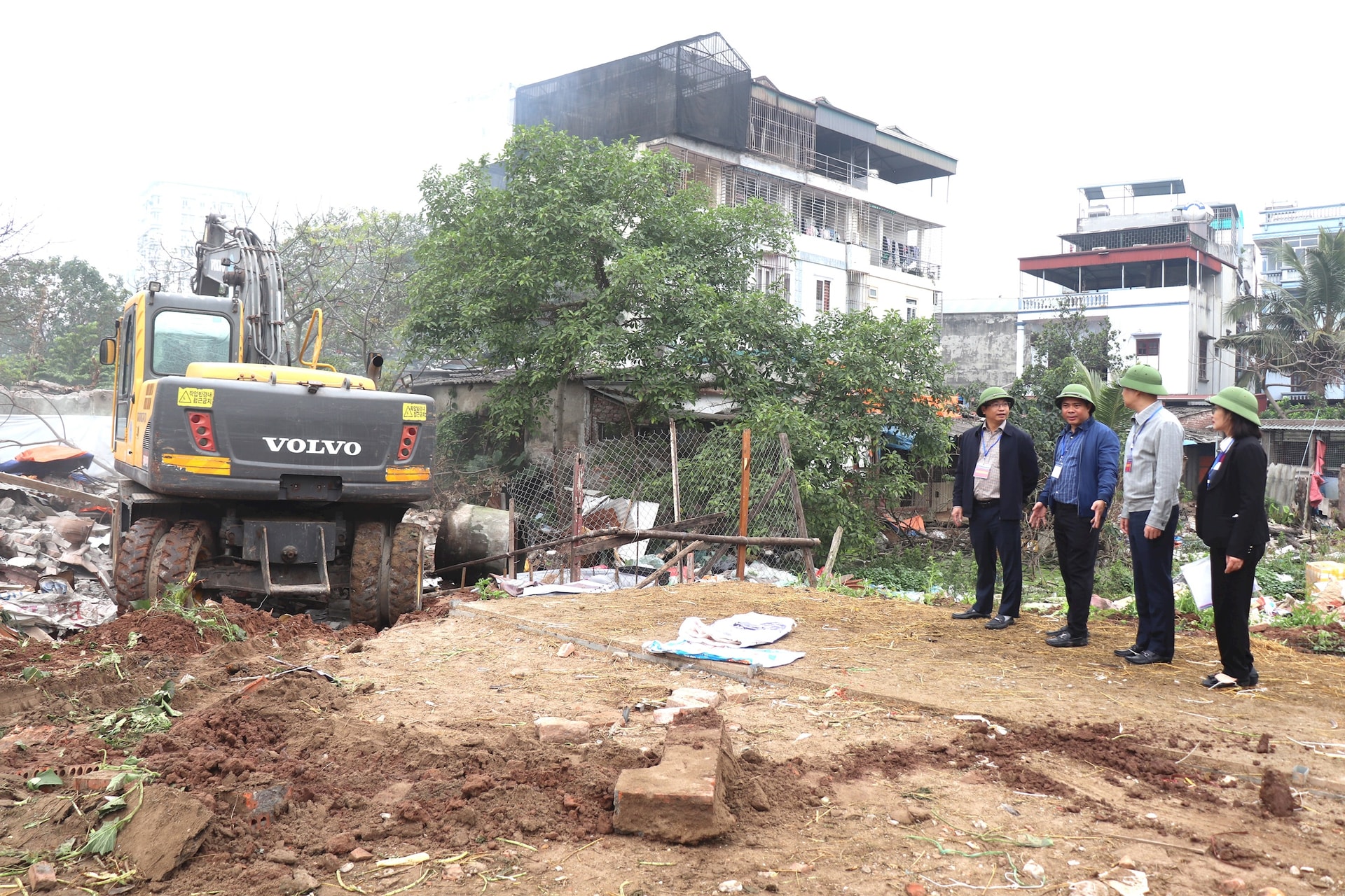 Hoàng Mai: Cưỡng chế, thu hồi đất để xây dựng tuyến đường nối Khu đô thị Đồng Tàu - Giải Phóng - Ảnh 1