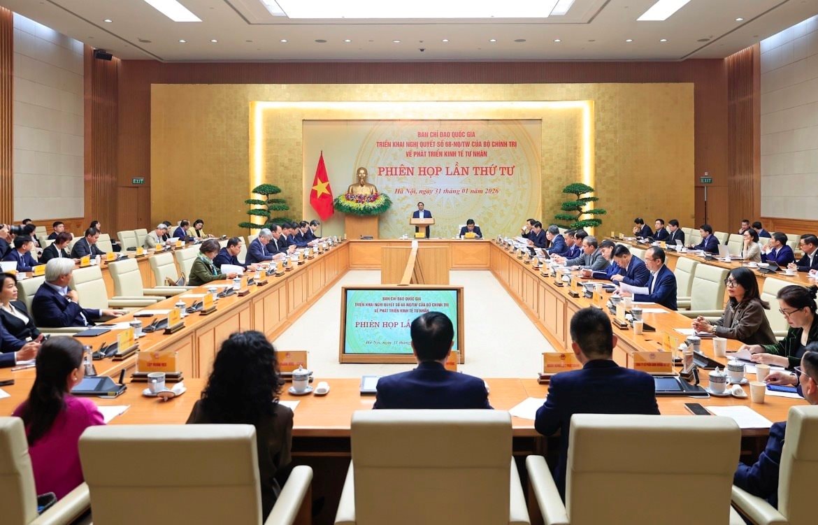 Chủ tịch CMC kiến nghị cơ chế dữ liệu và giá điện trung tâm dữ liệu tại phiên họp Ban Chỉ đạo kinh tế tư nhân - Ảnh 2