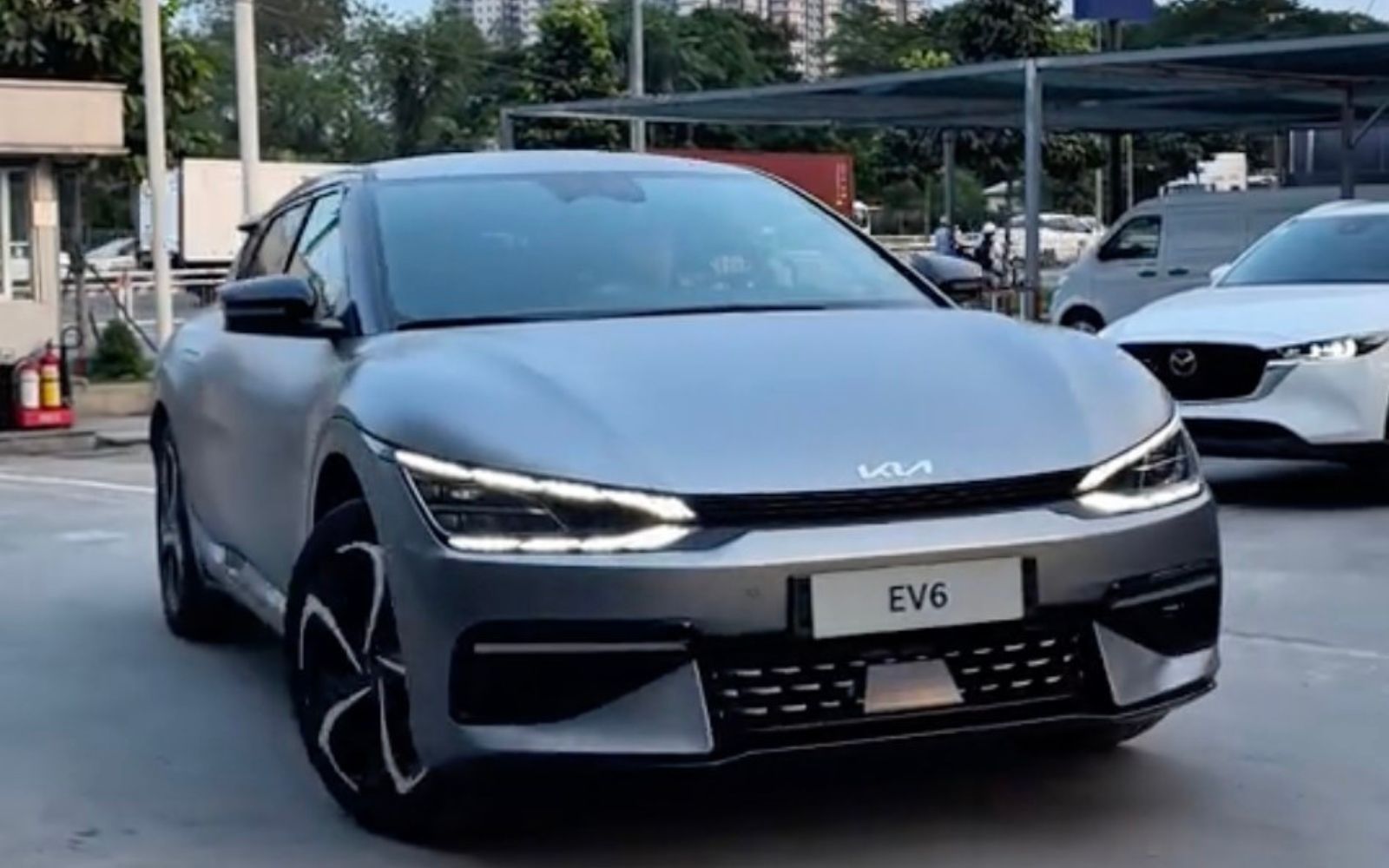 Kia EV6 duy nhất Việt Nam bất ngờ được rao bán, giá đồn đoán hơn 1,6 tỷ đồng - Ảnh 1