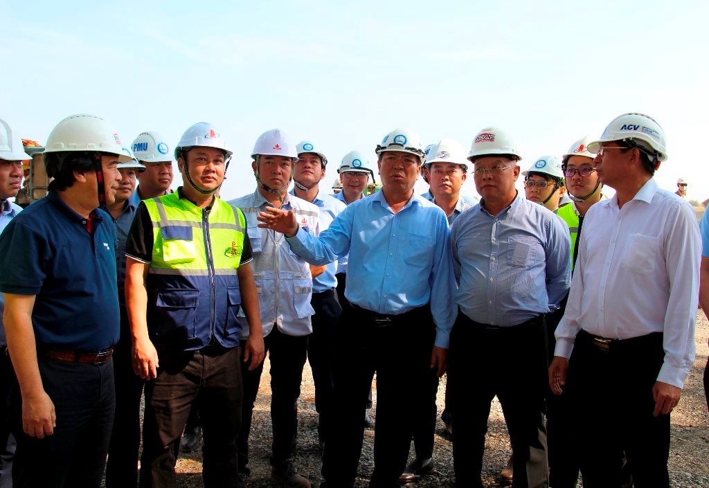 Siêu dự án 16 tỷ USD của Việt Nam chốt thời hạn hoàn thành, kỳ vọng cạnh tranh với Singapore - Ảnh 1