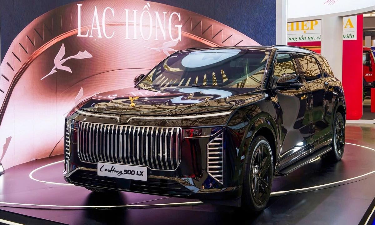 Lạc Hồng 900 LX nhận cọc tại đại lý: Bản tiêu chuẩn giá dự kiến 5 tỷ đồng, bản chống đạn giá có thể ngang Rolls-Royce Ghost - Ảnh 1