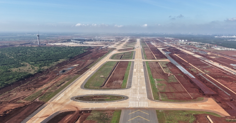 Huy động thêm nhân lực, đưa sân bay Long Thành khai thác thương mại ngay tháng 6/2026 - Ảnh 1