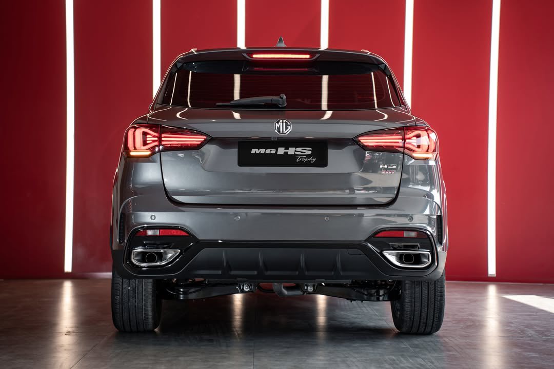 MG HS giảm giá mạnh còn 529 triệu đồng, ‘phá đáy’ phân khúc: Ngang cỡ Tucson nhưng rẻ hơn 200 triệu, cạnh tranh giá cả xe hạng A - Ảnh 3