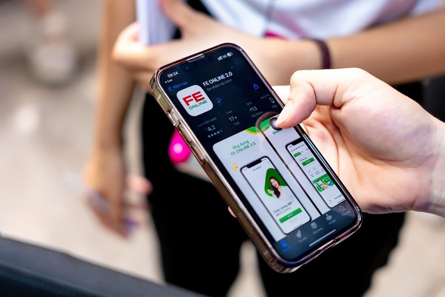 FE CREDIT lan tỏa thói quen thanh toán đúng hạn và giao dịch số - Ảnh 1