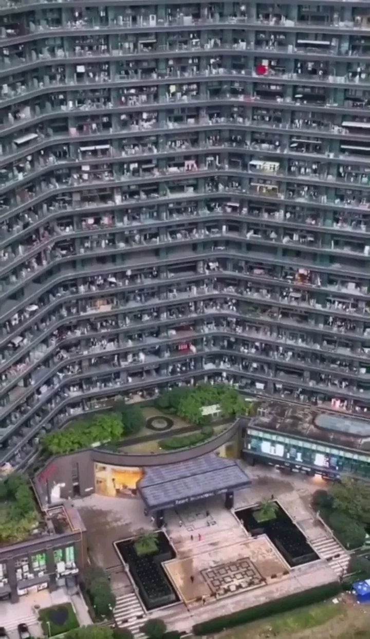 Cận cảnh khu dân cư lớn nhất thế giới, ai nhìn cũng phải thốt lên 2 chữ: Tiền đình! - Ảnh 5