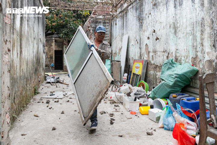 Người Hà Nội tất bật dọn nhà, bàn giao mặt bằng phục vụ thi công Vành đai 2,5 - Ảnh 7
