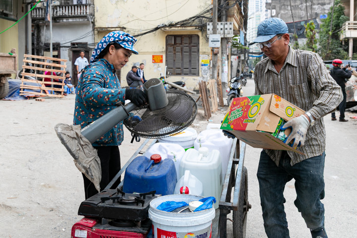 Người Hà Nội tất bật dọn nhà, bàn giao mặt bằng phục vụ thi công Vành đai 2,5 - Ảnh 8